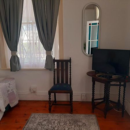 Cathy's Guest House Cradock Extérieur photo