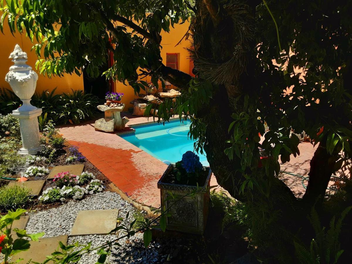 Cathy's Guest House Cradock Extérieur photo