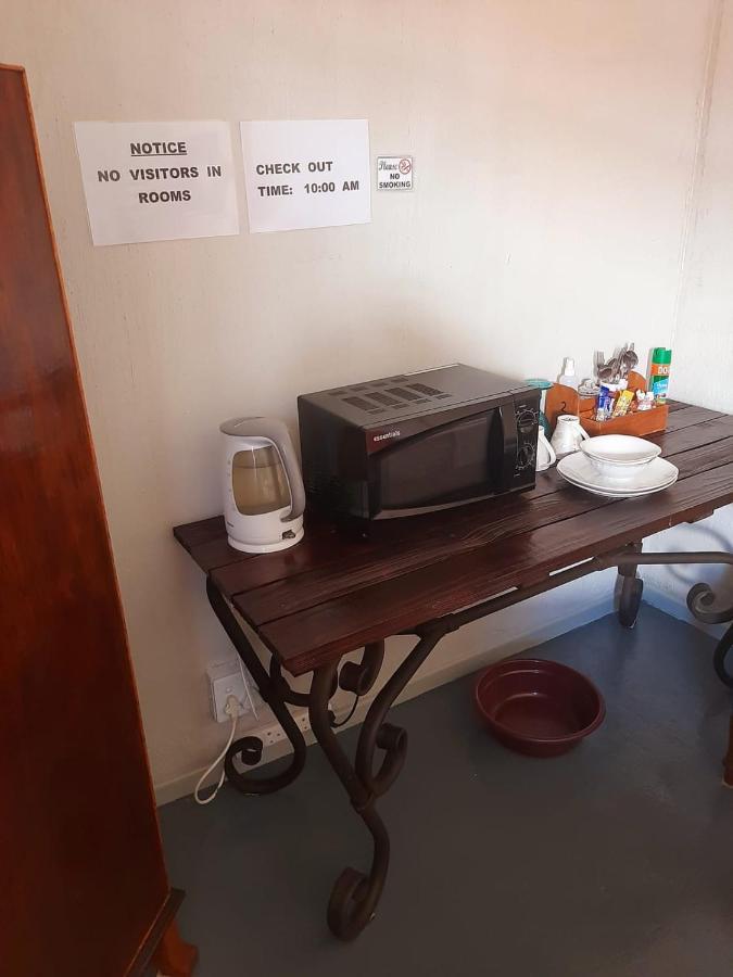 Cathy's Guest House Cradock Extérieur photo