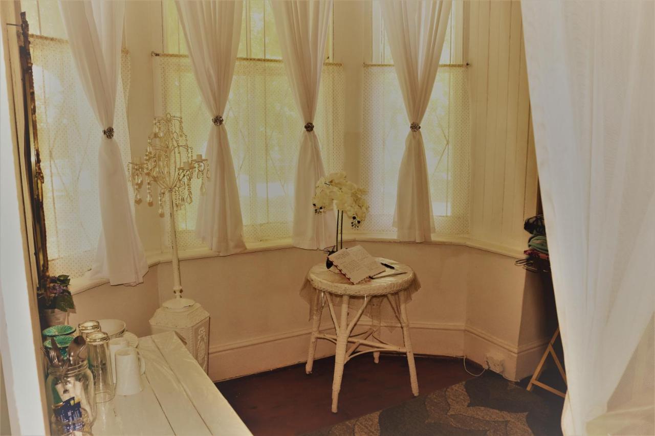 Cathy's Guest House Cradock Extérieur photo